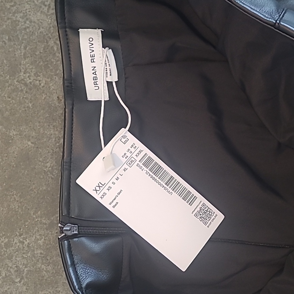 NWT URBAN REVIVO FAUX LEATHER A LINE SKIRT - Picture 6 of 10